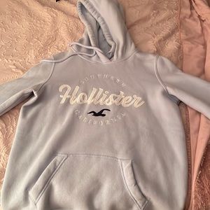 Hollister sweater